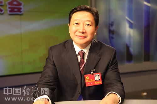 周霽做客中國(guó)經(jīng)濟(jì)網(wǎng)暢談十堰經(jīng)濟(jì)轉(zhuǎn)型發(fā)展路徑及目標(biāo)