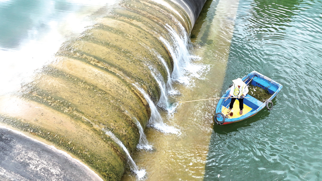 守護(hù)碧水清波