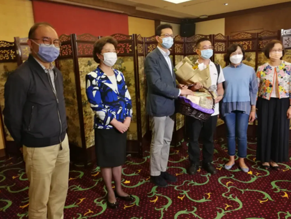 視頻 | 大灣區(qū)之聲熱評(píng)：內(nèi)地醫(yī)護(hù)援港抗疫不容抹黑！