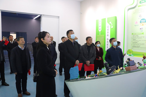 省人大常委會(huì)夏志斌一行來我縣調(diào)研“七五”普法工作