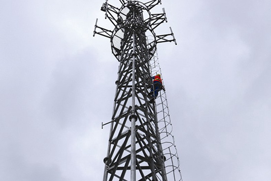 推進融合發(fā)展挺起經濟脊梁