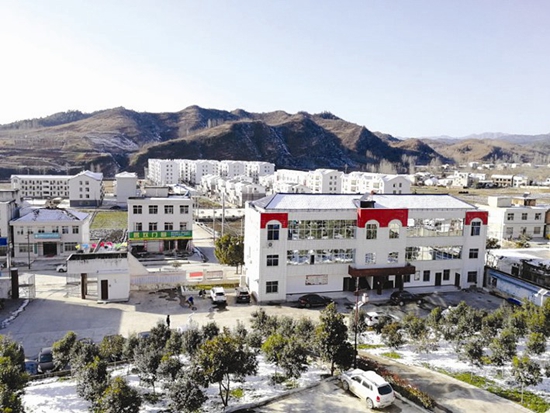 “白鶴”展翅任翱翔